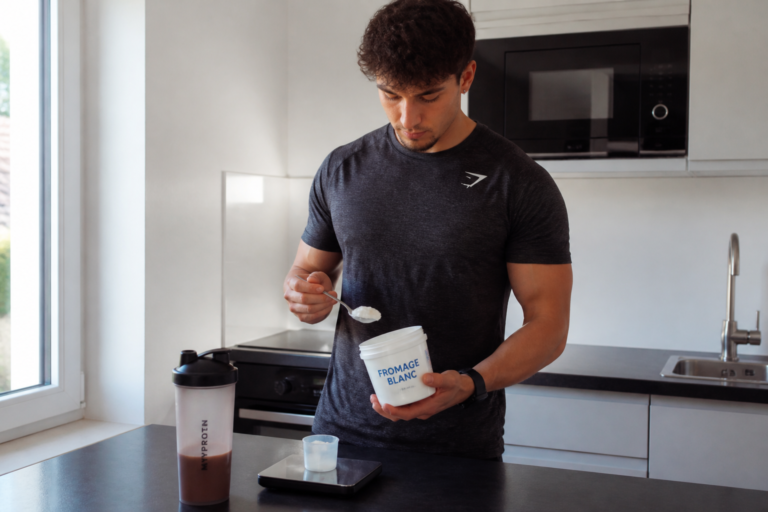 Fromage blanc en musculation : collation utile ou fausse bonne idée ?